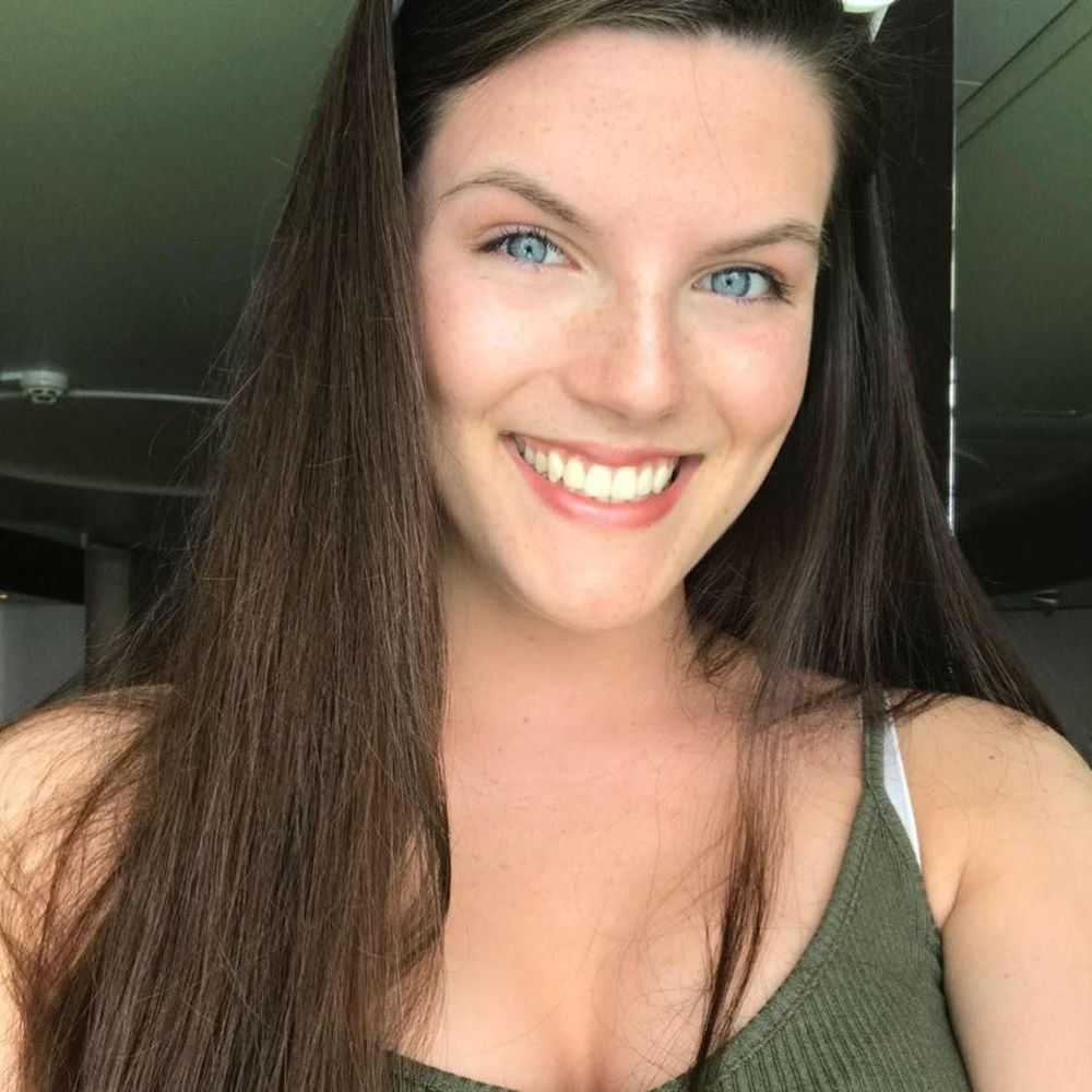 Meet your Posher, Julianna